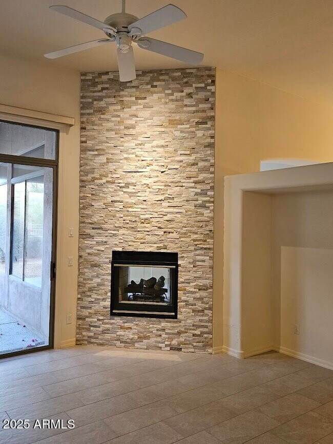 Building Photo - 8443 E Windrunner Dr