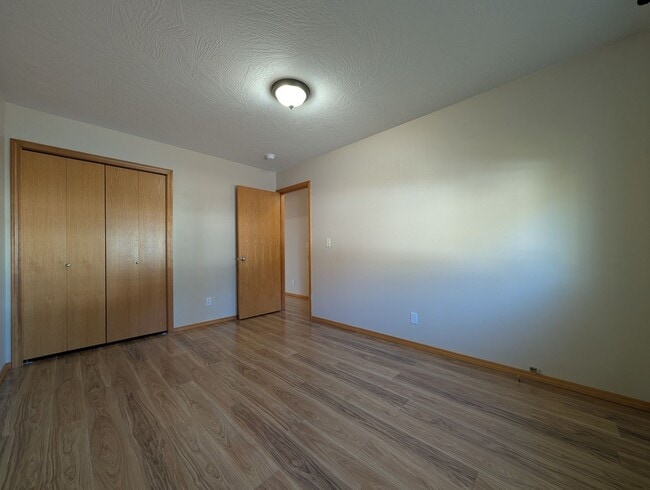 Building Photo - Great 3bed/2 bath home in Springfield!