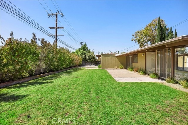 Building Photo - 840 E Palmdale Ave