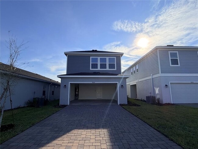 Building Photo - 7420 OLIVEWOOD Ave