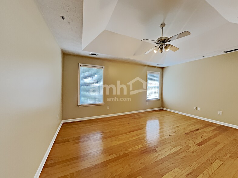 Building Photo - 1388 Glenover Way