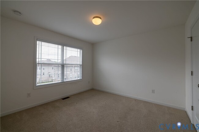 Building Photo - 11443 Hayloft Ln