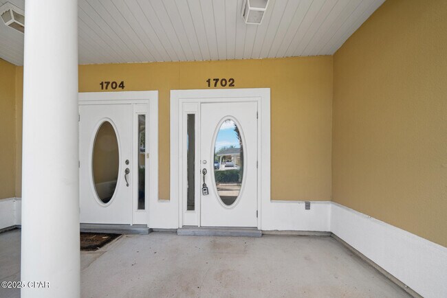Building Photo - 1702 Annabellas Dr