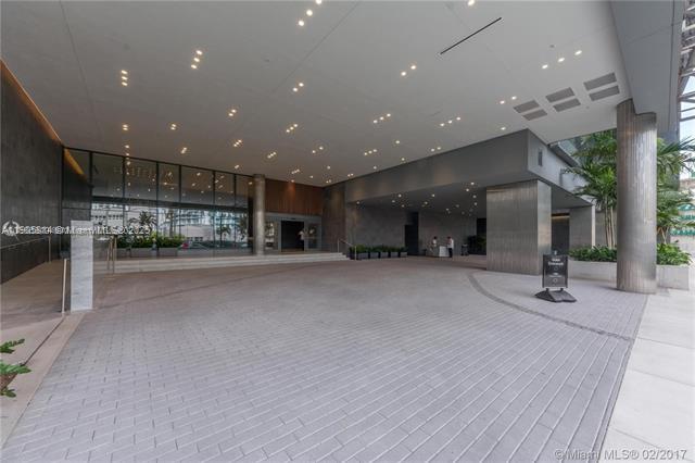 Building Photo - 88 SW 7th St