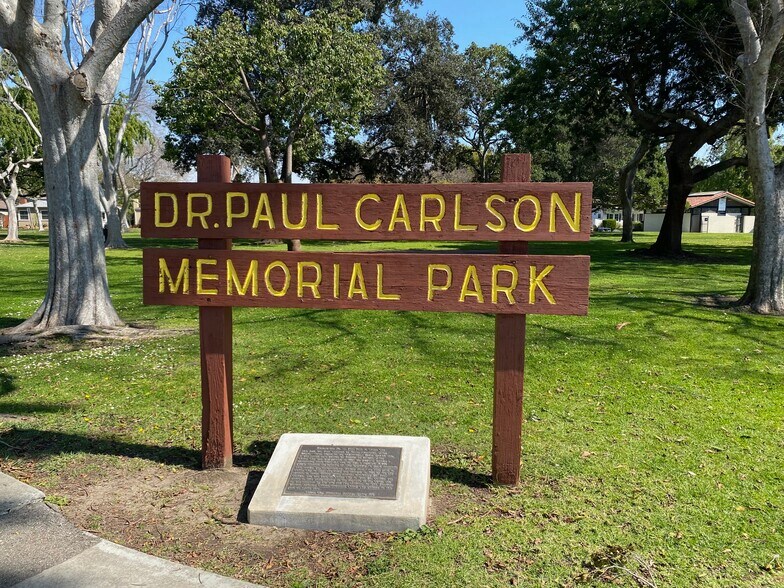 Stroll in the Park - 4039 Duquesne Ave