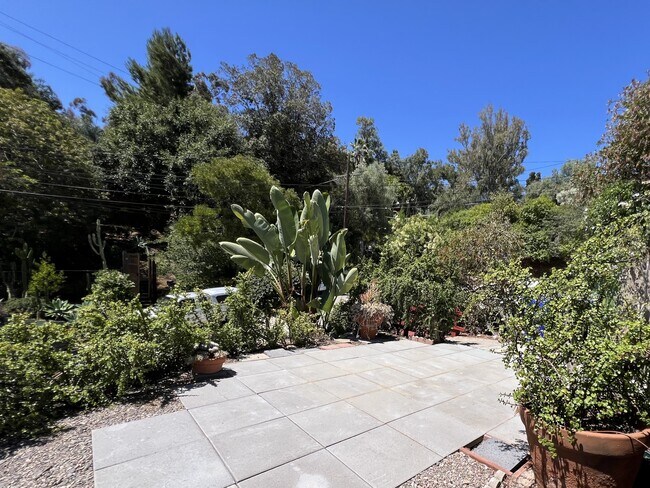 Building Photo - 604 Pennsylvania Ave