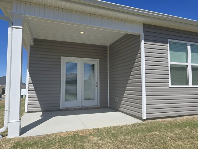 Building Photo - 5188 Captain Dr