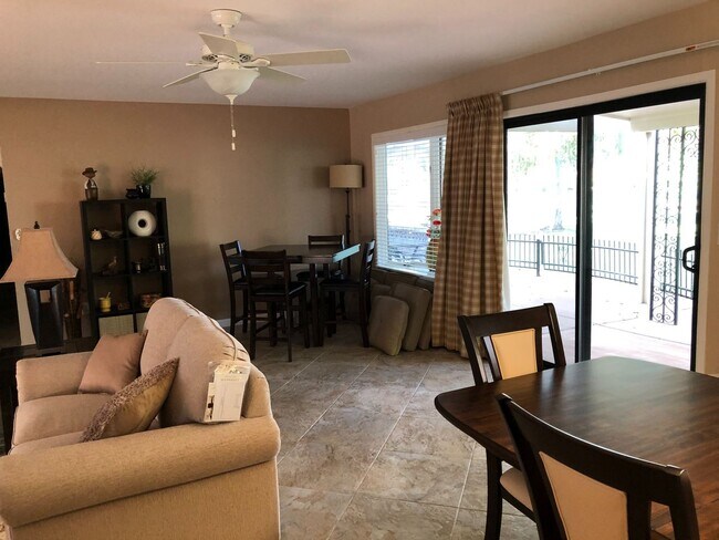 Building Photo - 45+ Active Adult Resort Community Updated Golf Course Property Available APRIL 2026 through Decem...