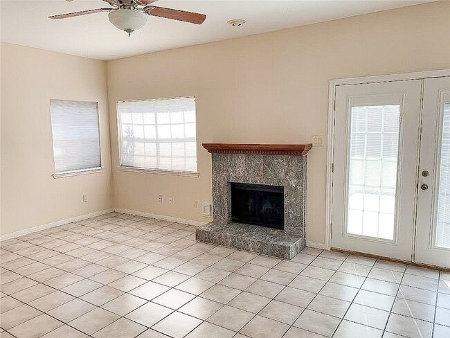 Building Photo - 14514 Hillside Hickory Ct