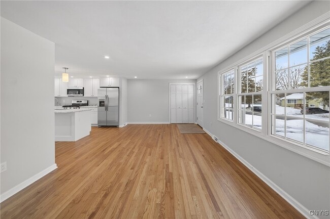 Building Photo - 101 Augusta Dr