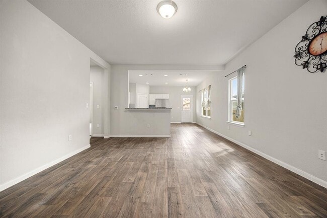 Building Photo - 13925 Heywood Dr