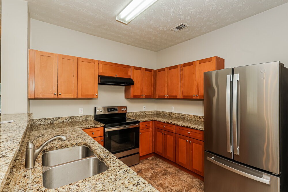 Building Photo - 4080 Robin Cir