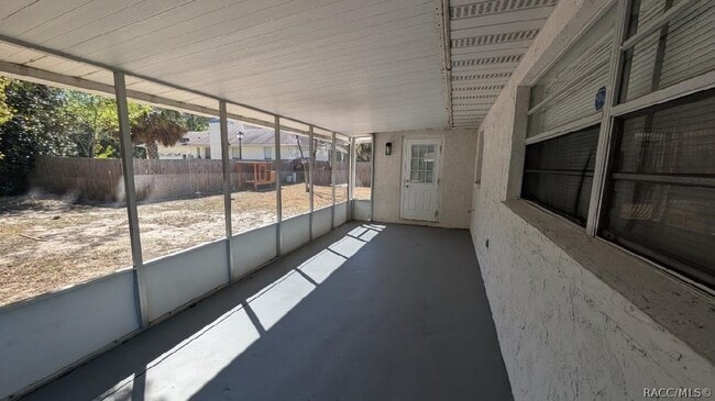 Building Photo - 1234 NE 2nd St