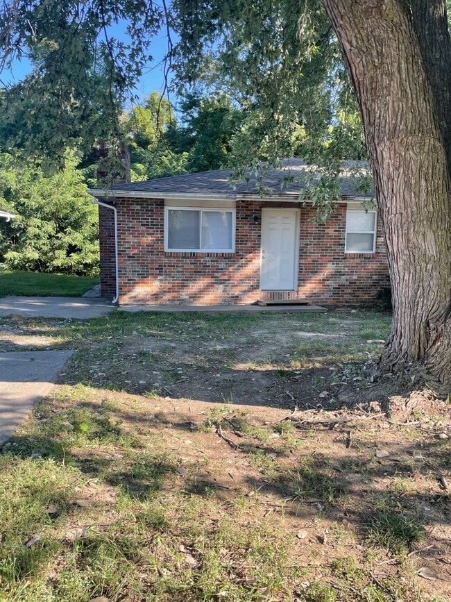 Building Photo - 283 Catherine Dr