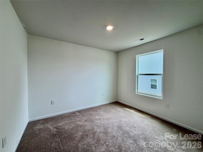 Building Photo - 3118 Maple Rdg Dr