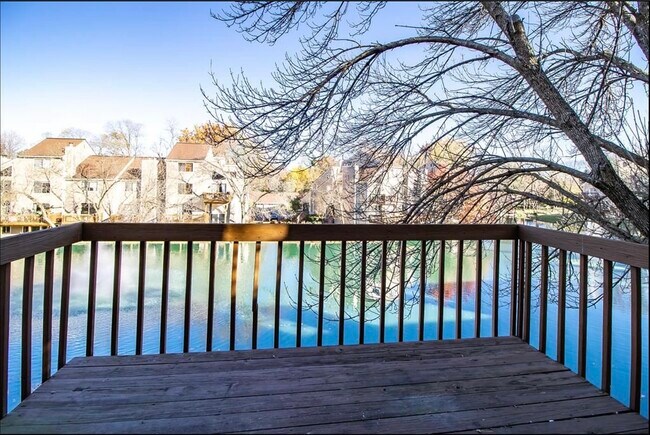 Deck-View-1 - 9412 Hunters Creek Dr
