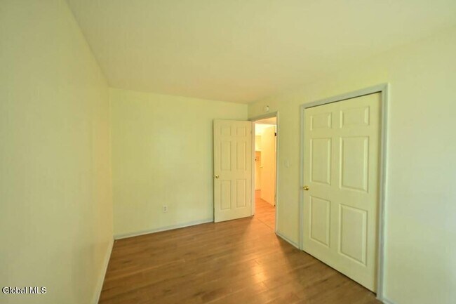 Building Photo - 217 1st St