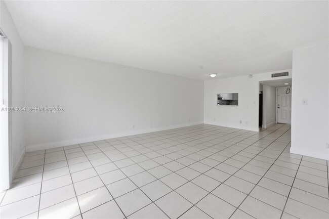 Building Photo - 2520 N Andrews Ave