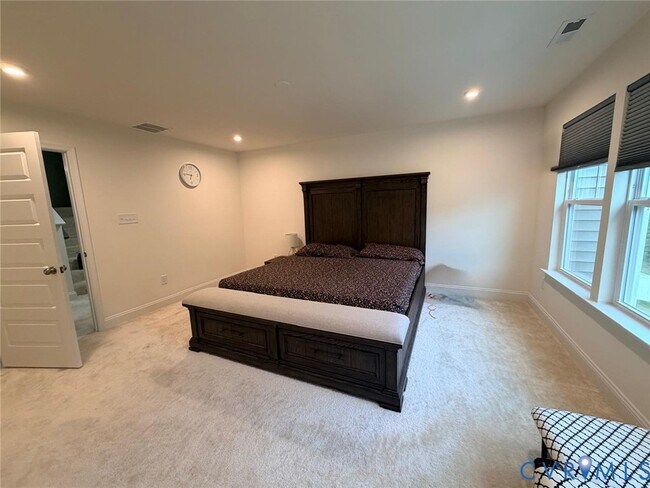 Building Photo - 10861 Farmstead Ml Ln