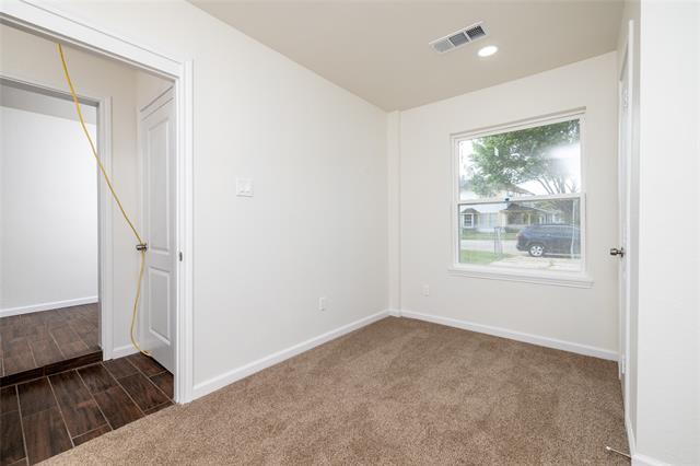 Building Photo - 3743 Canada Dr