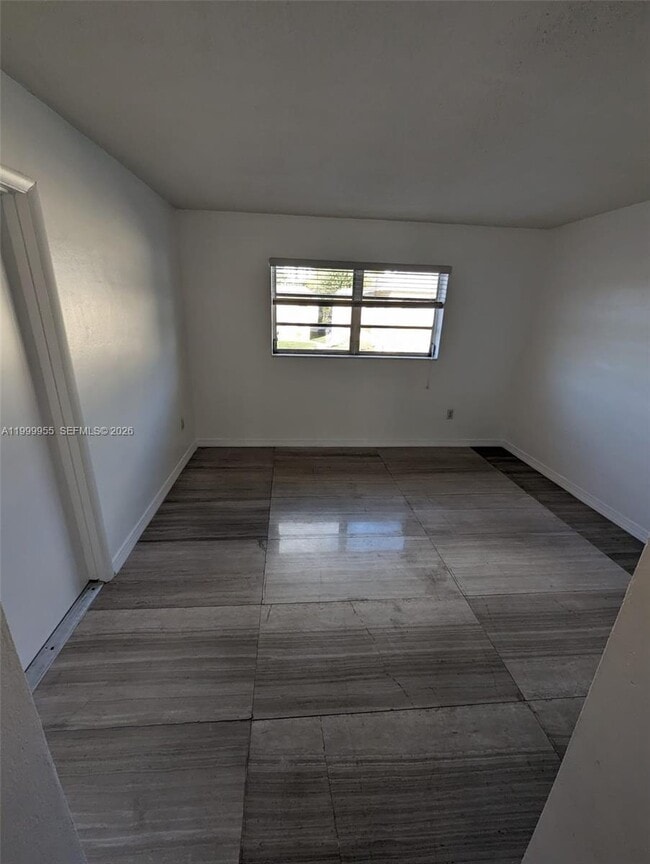 Building Photo - 7360 SW 82nd St