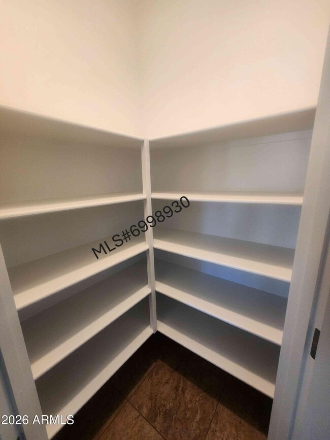 Building Photo - 7239 N 89th Dr