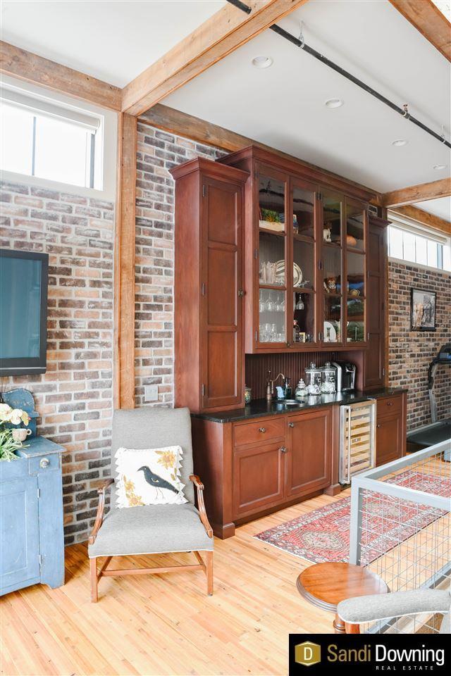 Building Photo - 1308 Jackson St