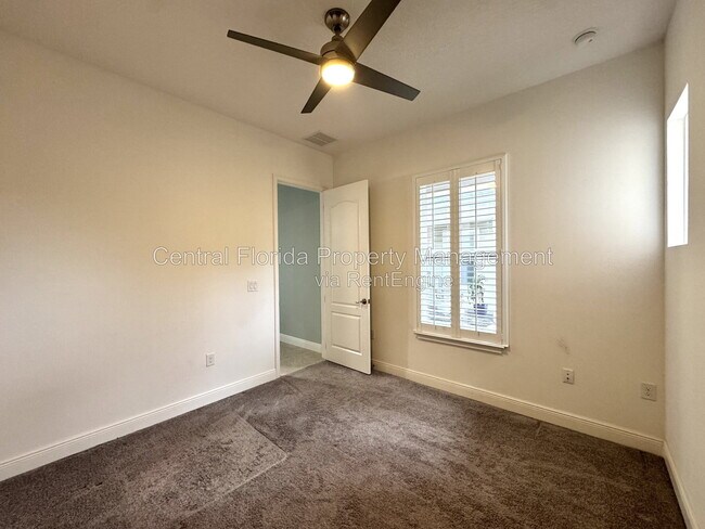 Building Photo - 2388 Datura Lp