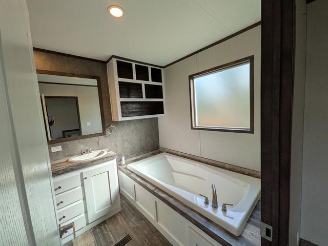 Building Photo - 6533 Ridgecrest Dr