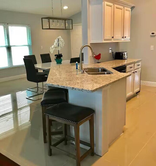 Building Photo - 156 Barefoot Beach Way