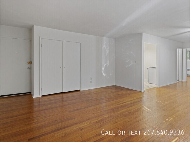 Building Photo - 4030 Livingston Rd SE