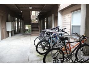 Primary Photo - 1220 SW 1st Ave