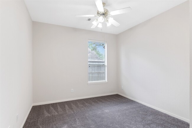 Building Photo - 18407 Timber Strand Dr