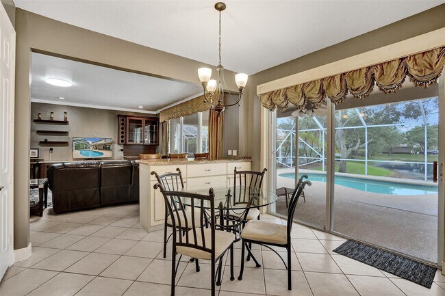 Building Photo - 10442 NW 60th Pl