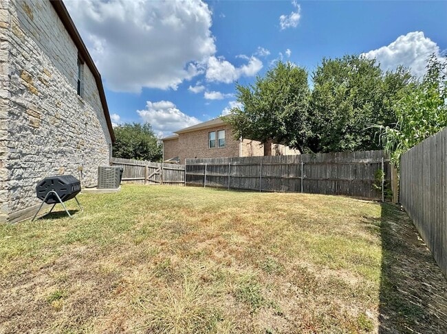 Building Photo - 1411 Bergin Ct