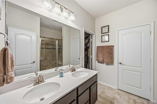 Building Photo - 20810 Cullen Ranch Rd