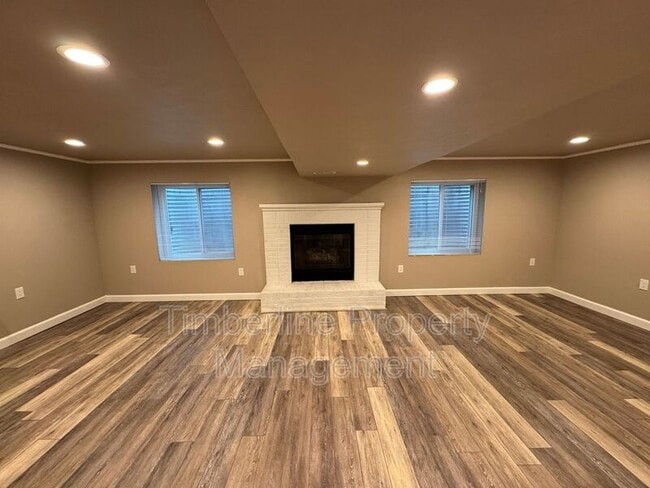 Building Photo - 203 Saddlemountain Rd
