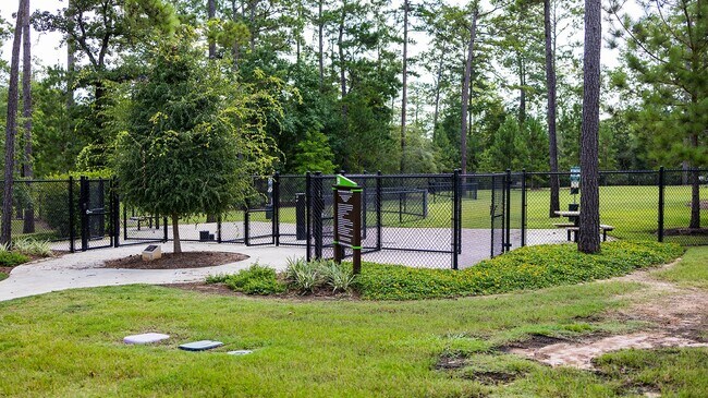 Building Photo - 123 Buttonwood Ct