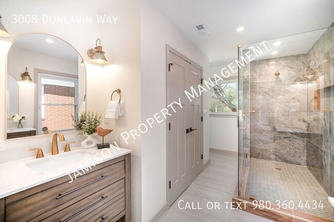 Building Photo - 3008 Dunlavin Way