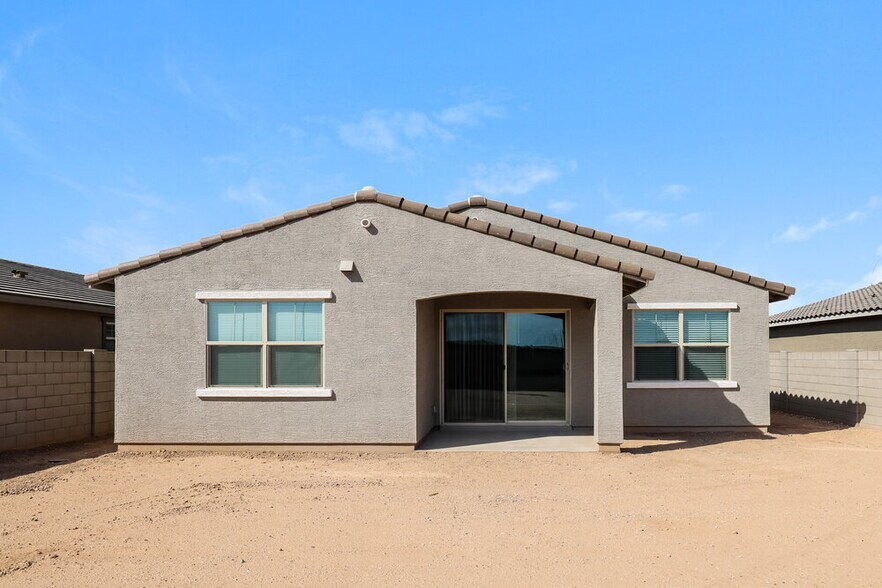 Building Photo - 4417 S 110th Ave