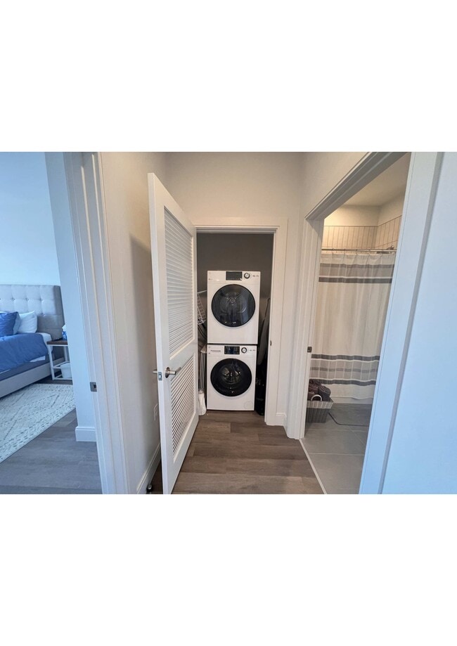 Building Photo - 931 Dorchester Ave