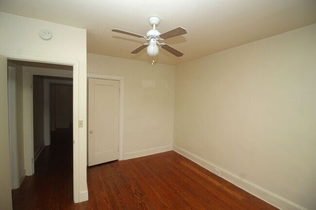 Building Photo - 3209 Guilford Ave