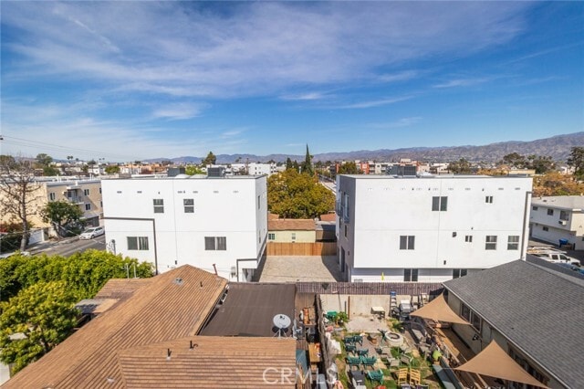 Building Photo - 5130 Riverton Ave