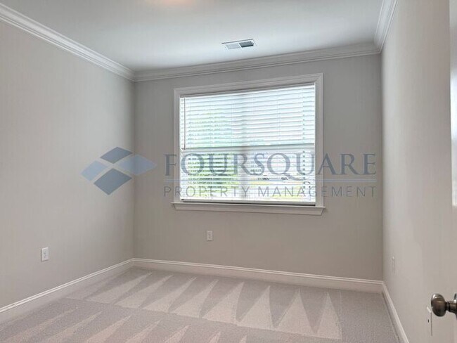 Building Photo - Spacious Corner-Lot Home with Guest Suite, Screened Porch & Detached 2-Car Garage – Resort-Style ...