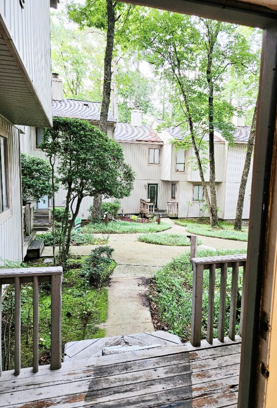 Building Photo - 465 Pebble Creek Dr