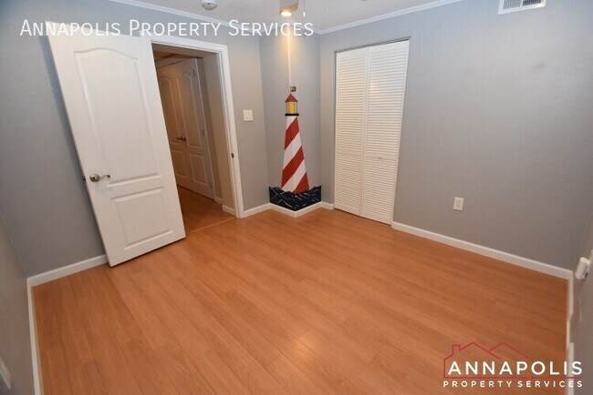 Building Photo - 1229 Blue Ridge Pl