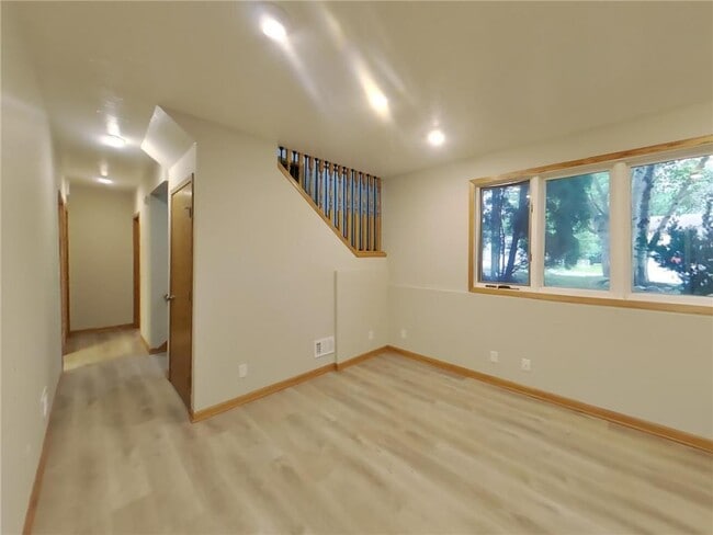 Building Photo - 5752 W 134th St
