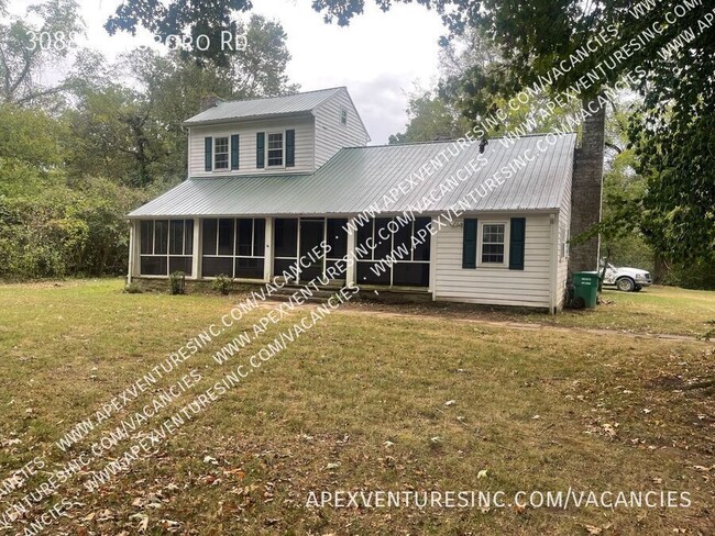 Primary Photo - 3088 Hillsboro Rd
