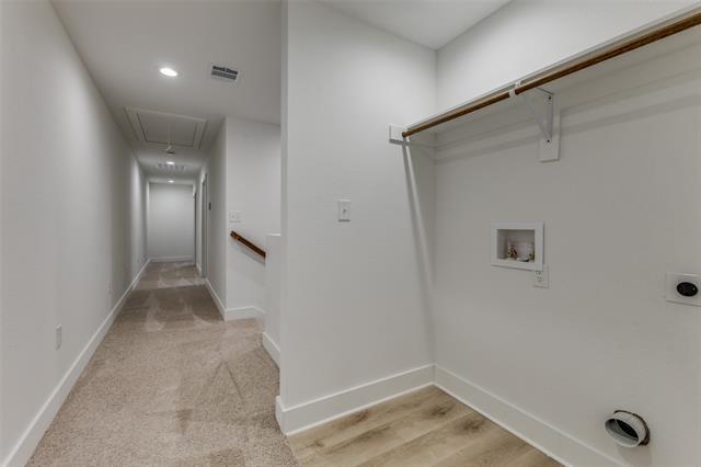 Building Photo - 5518 Loving Dr