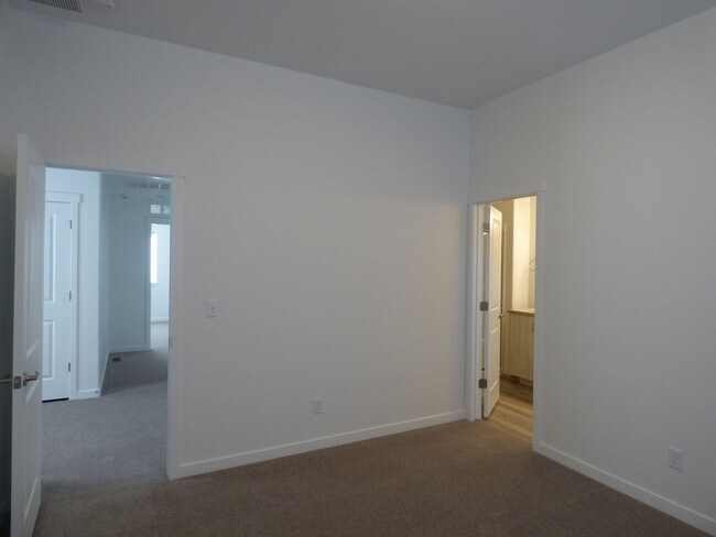Building Photo - Maintenance Free, Brand New Construction